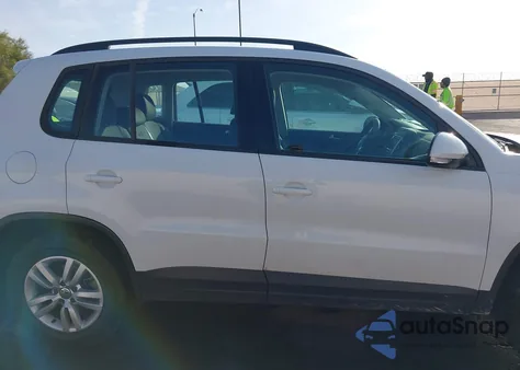 2015 Volkswagen Tiguan S from USA, damaged, VIN WVGAV7AX2FW558931